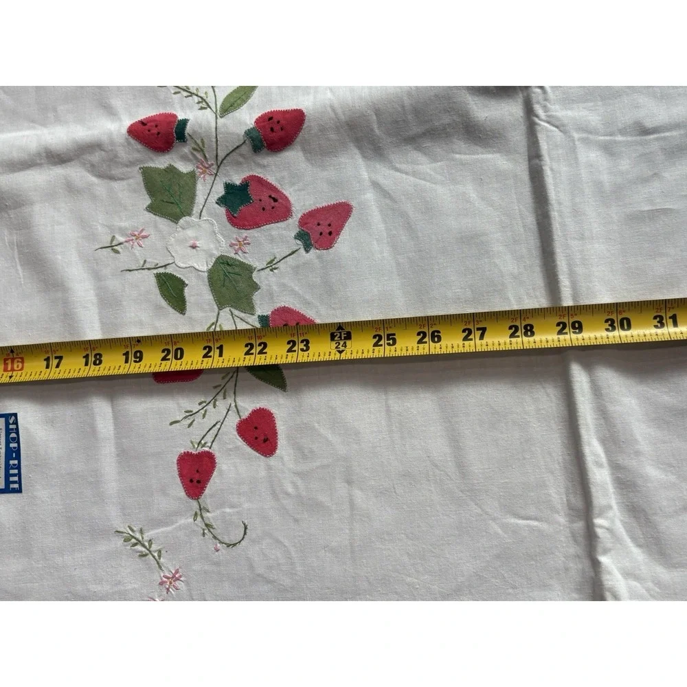 NOS Vintage Oval Strawberry Tablecloth 72